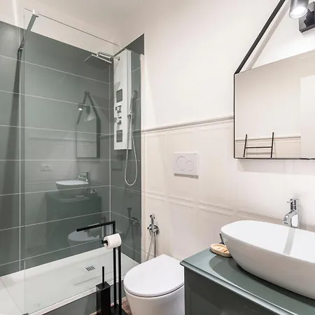 Gracchi Boutique 4*